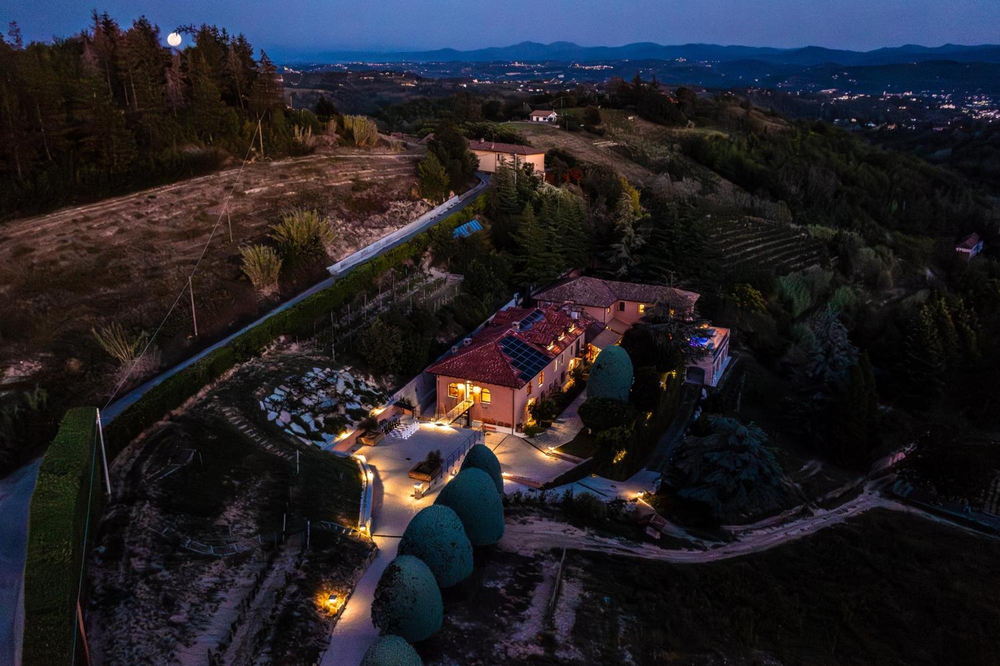 Giarvino Boutique Guest House Acqui Terme Bagian luar foto